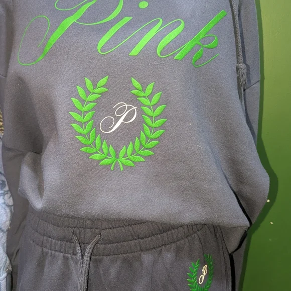 PINK Victoria's Secret Sweatsuit - Picture 3 of 3